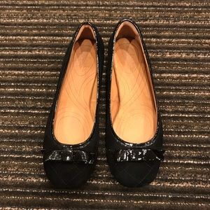 Clarks indigo black pumps heeled sandals